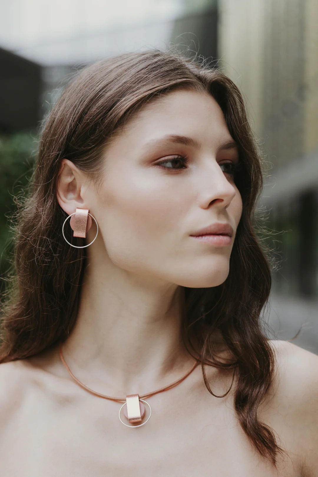 Gerda Retter Design Luce Mini Käsitöö Kaelakee modelliga