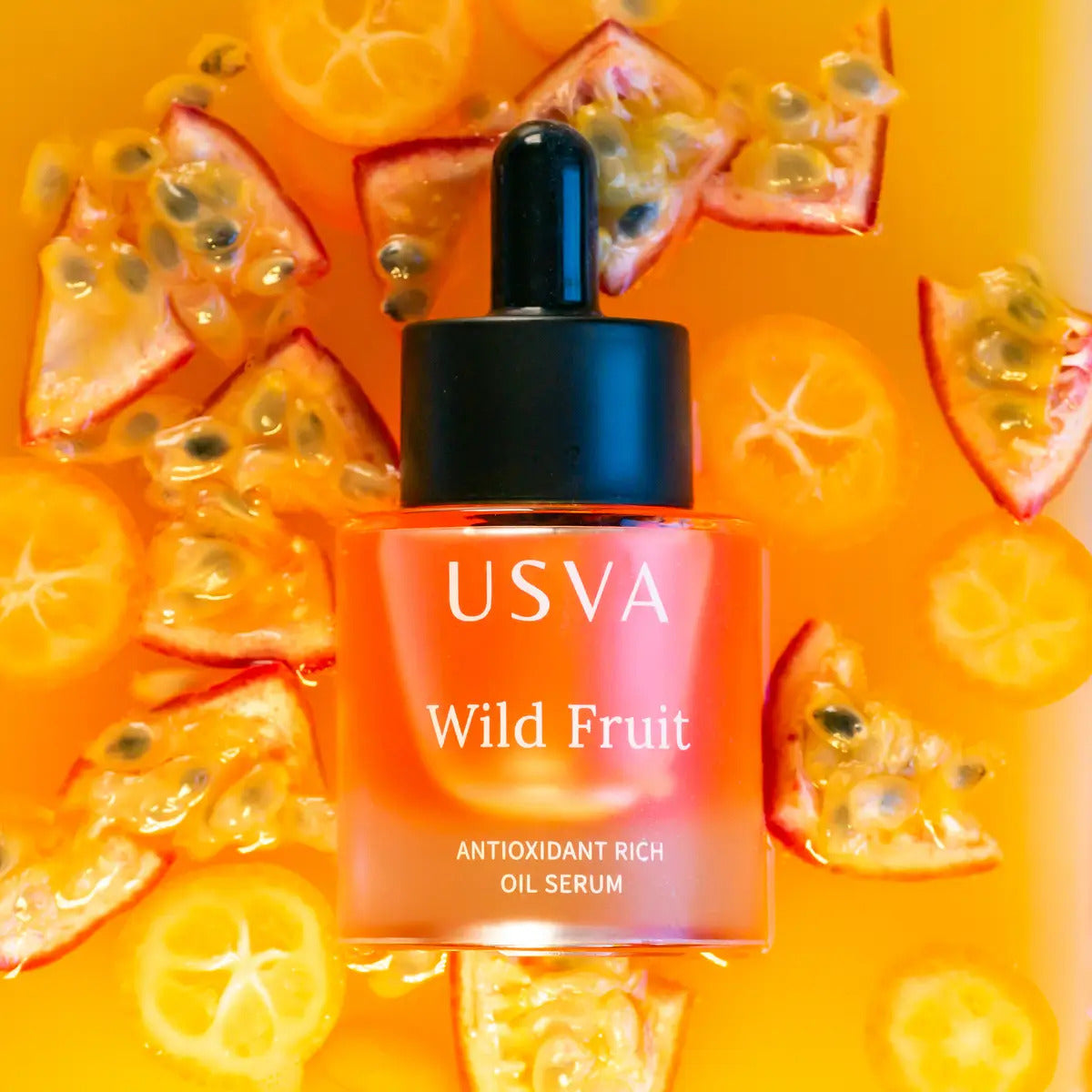 Usva Wild Fruit Antioksüdantiderikas Õliseerum – looduslik sära igale nahatüübile.
