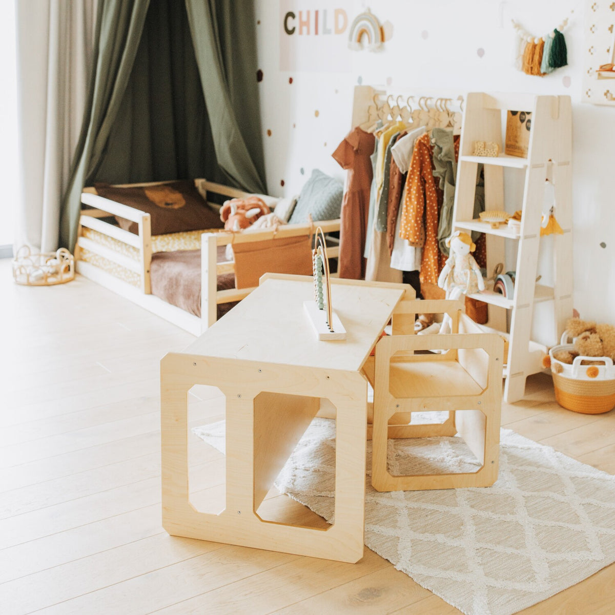 Montessori House Bed Montessori laua ja tooli komplekt - 1 tooliga