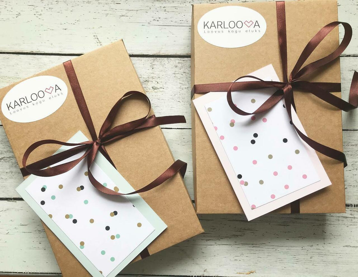 Karloova kinkekomplekt beebidele: lohutustekk ja "Magic Wand"