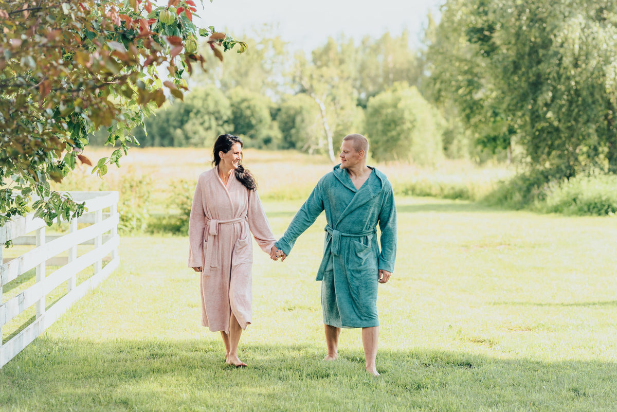 RÄTT unisex bambusfroteest kapuutsiga hommikumantel