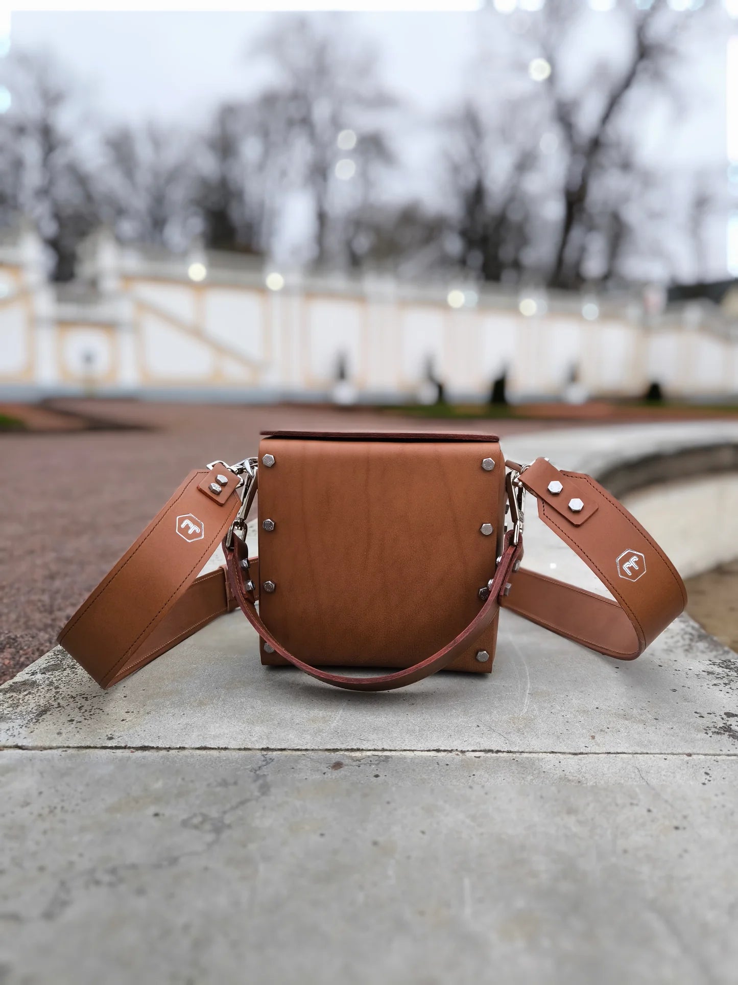 Jana Jaanson Design Nahast Käekott "Jessica" - Pruun, laia rihmaga