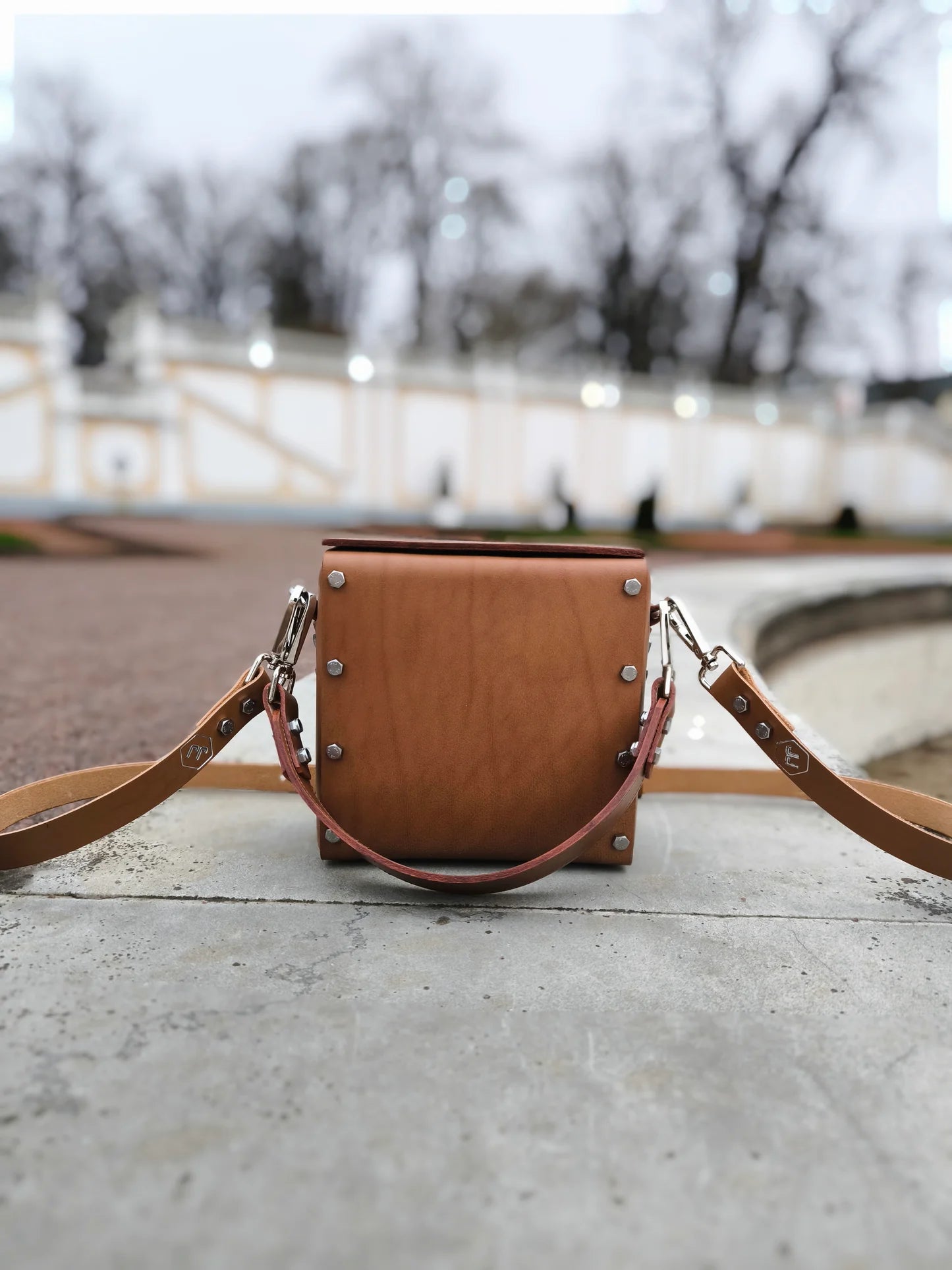 Jana Jaanson Design Nahast Käekott "Jessica" - Pruun, peenikese rihmaga