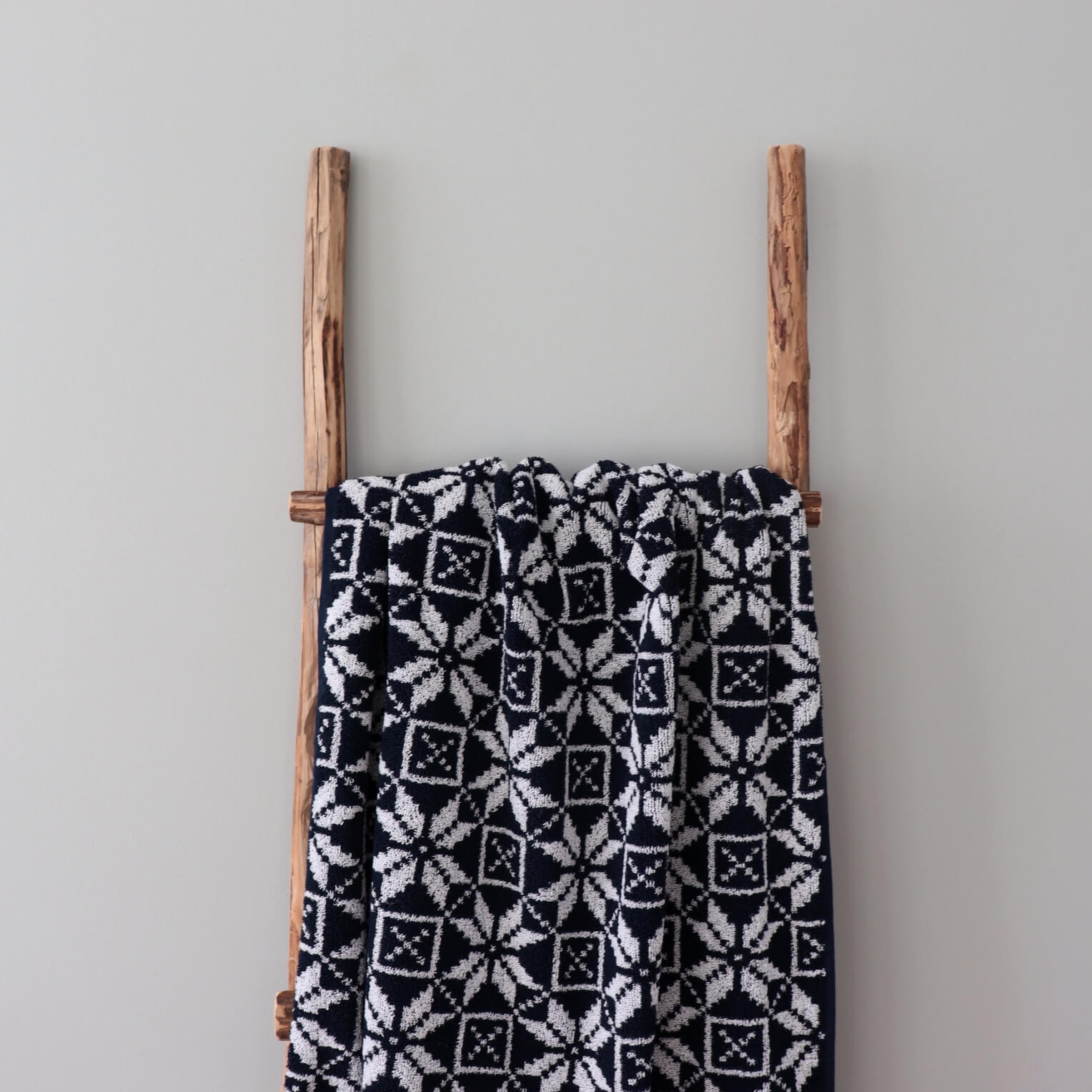 LOKO Saunalina Pärnumaa Mustriga – Puuvillane Rätik 67×150 cm
