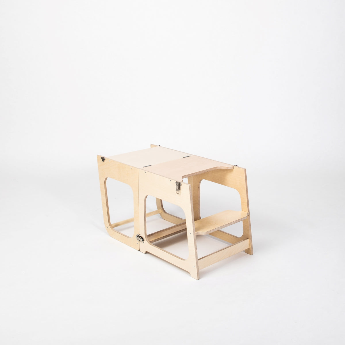Montessori House Bed muunduv köögitorn, laud ja tool