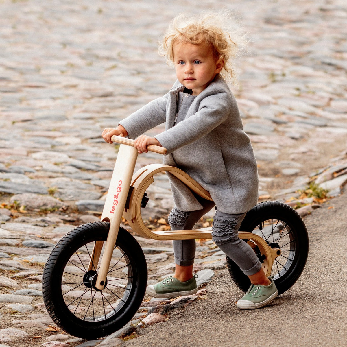 leg&go 3in1 puidust laste tasakaaluratas