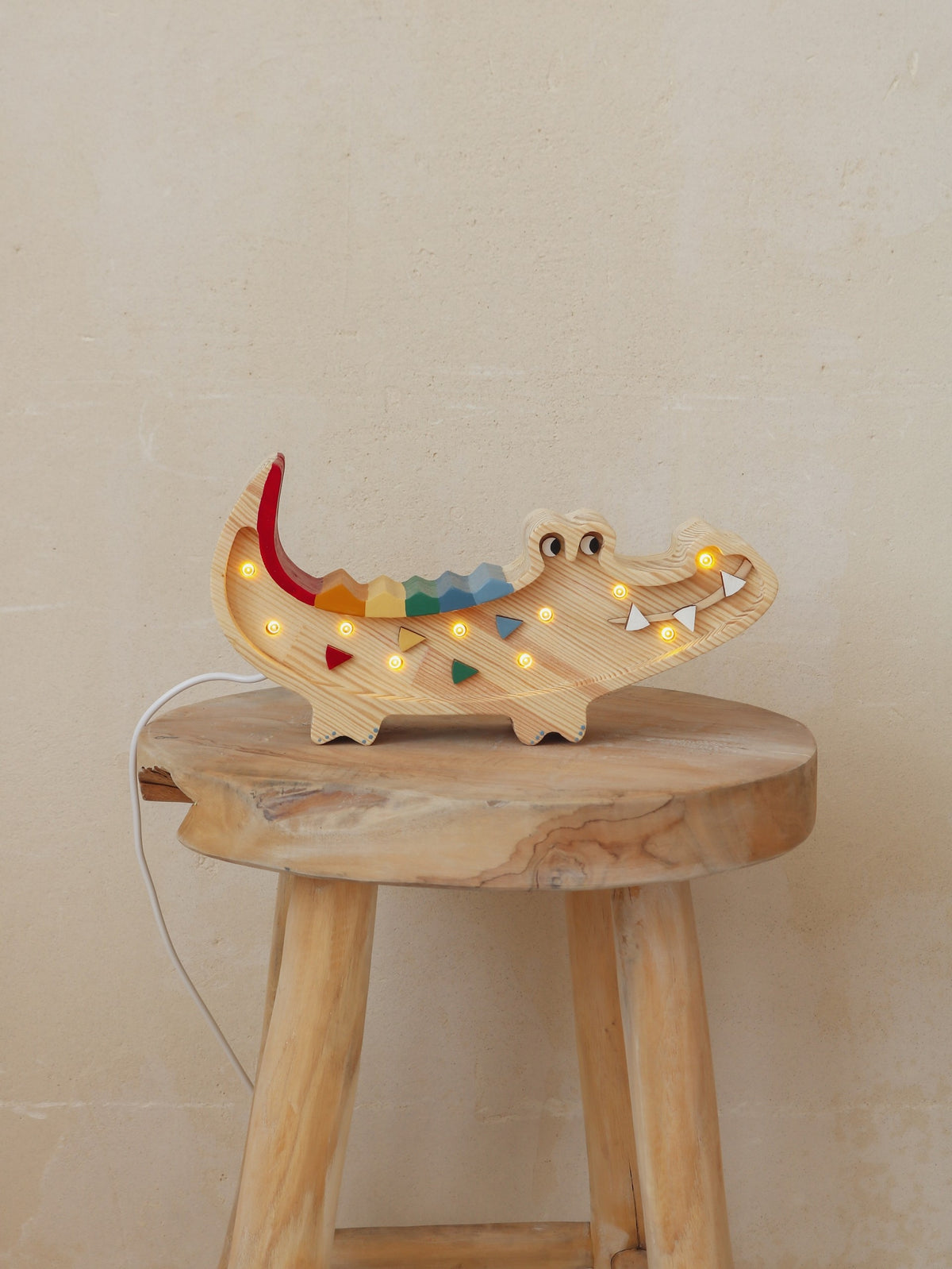 Little Lights puidust laste öölamp "Mini Crocodile"