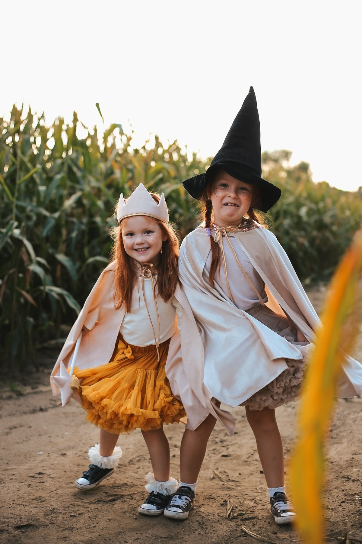 moi mili laste velluurist keebikostüüm "Magic Cape" - Kreempärl