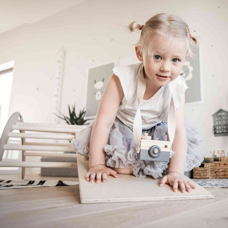 Montessori House Bed puidust Montessori ronimiskaar
