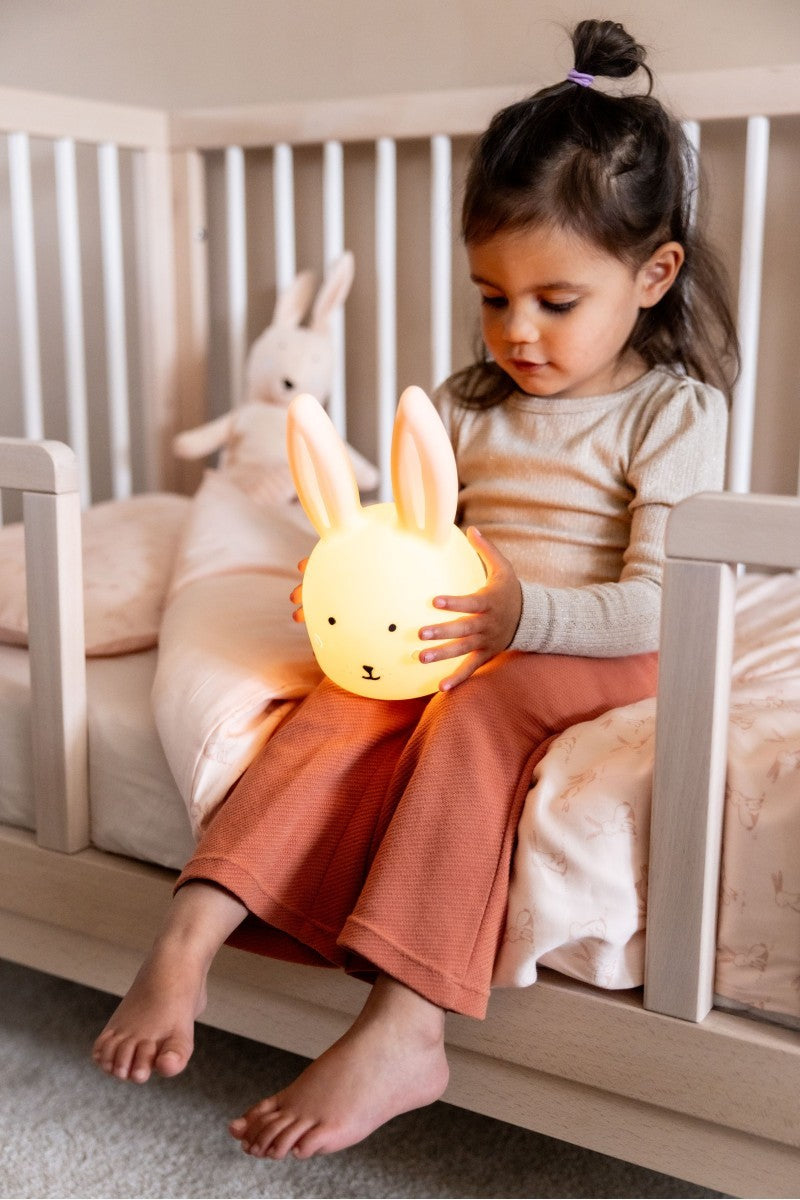 Trixie Baby silikoonist öölamp - Mrs Rabbit