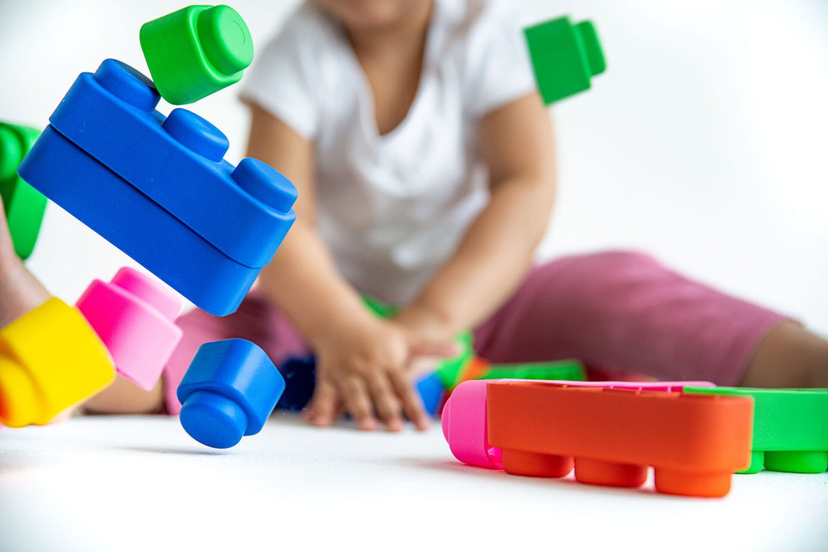 Gerardo's Toys pehmete klotside komplekt ratastega, 14 tk