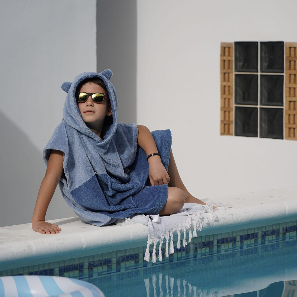 Patulove laste rannaponcho "Surfbear" - Sinine