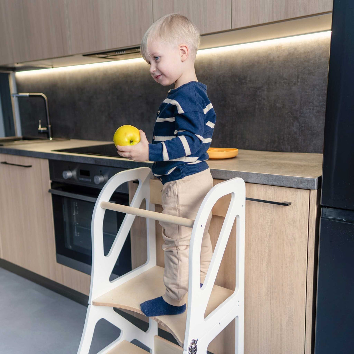 leg&go muudetav laste köögitorn "Securestep"