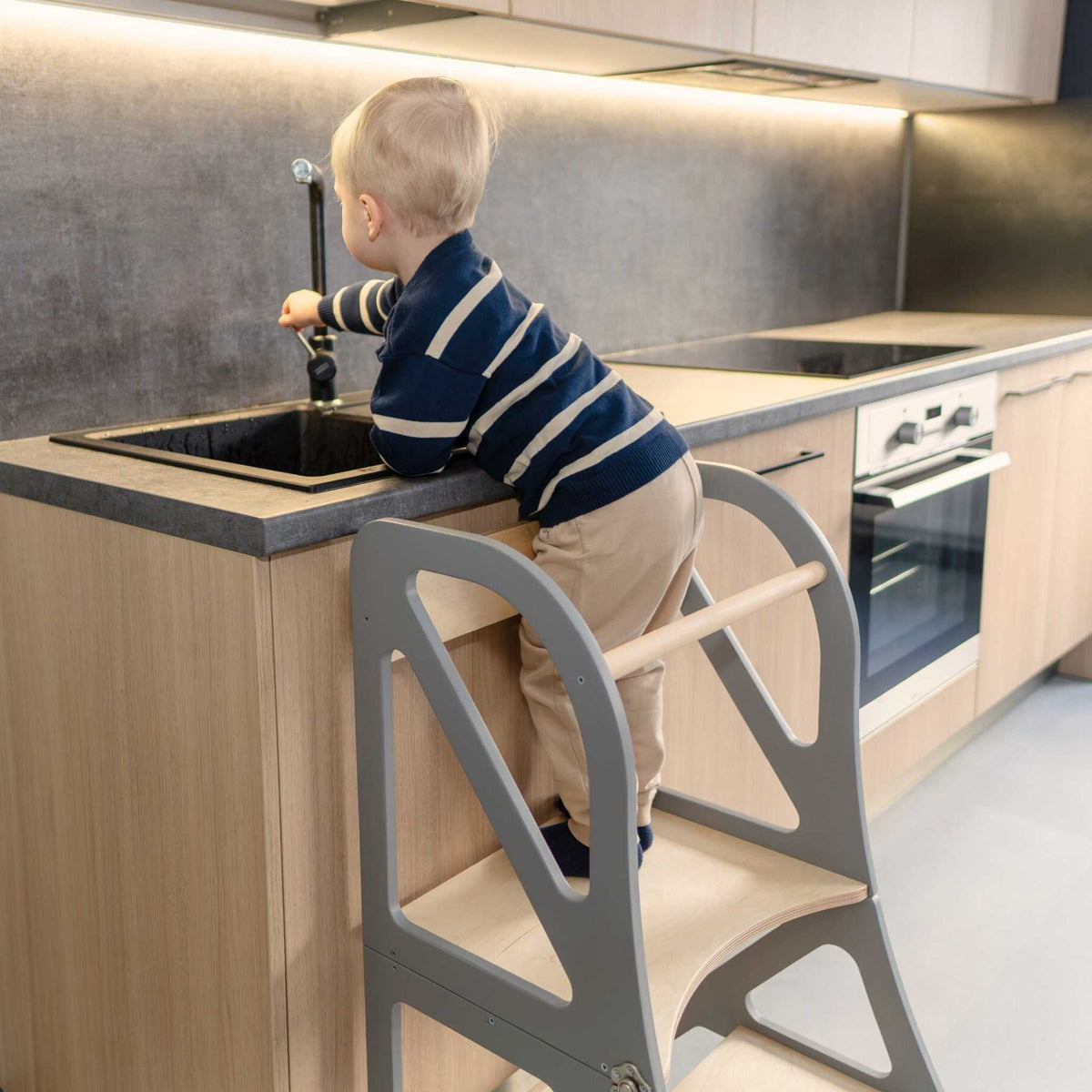 leg&go muudetav laste köögitorn "Securestep"