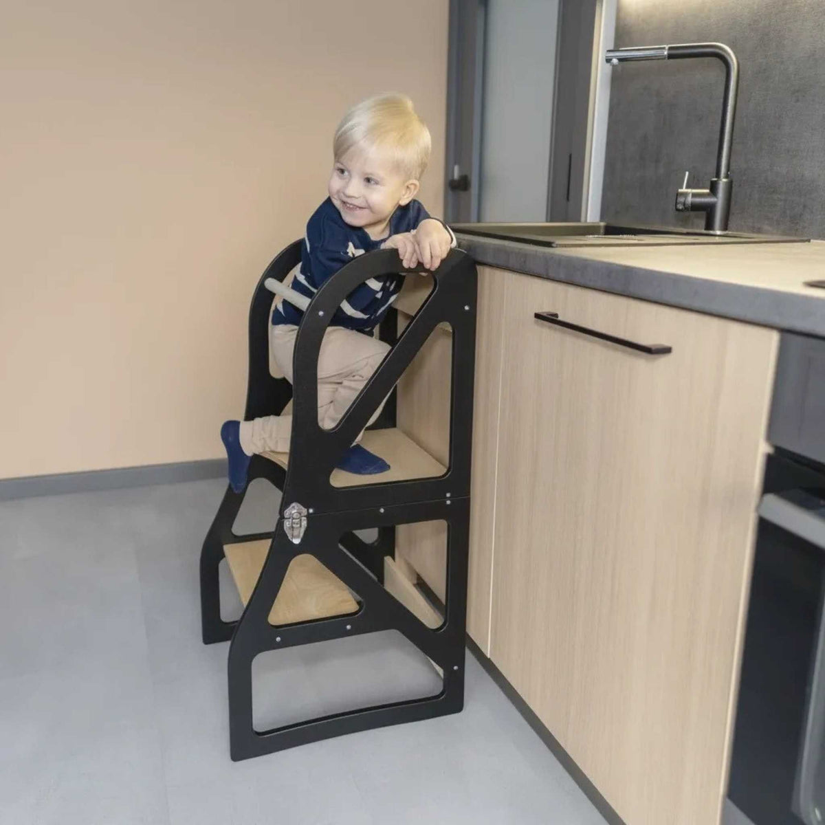 leg&go muudetav laste köögitorn "Securestep"