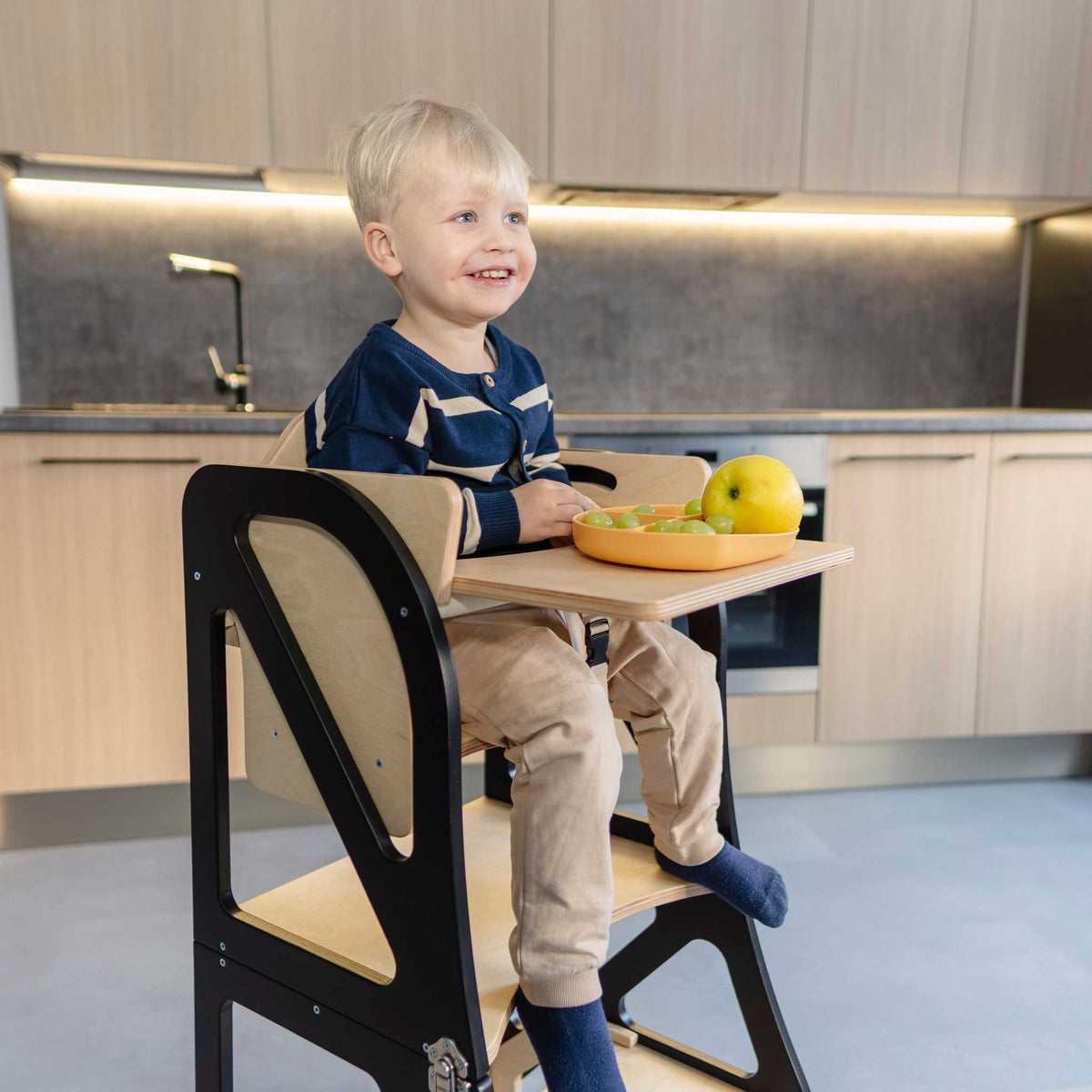 leg&go muudetav köögitorn "Securestep" koos söögitooliga