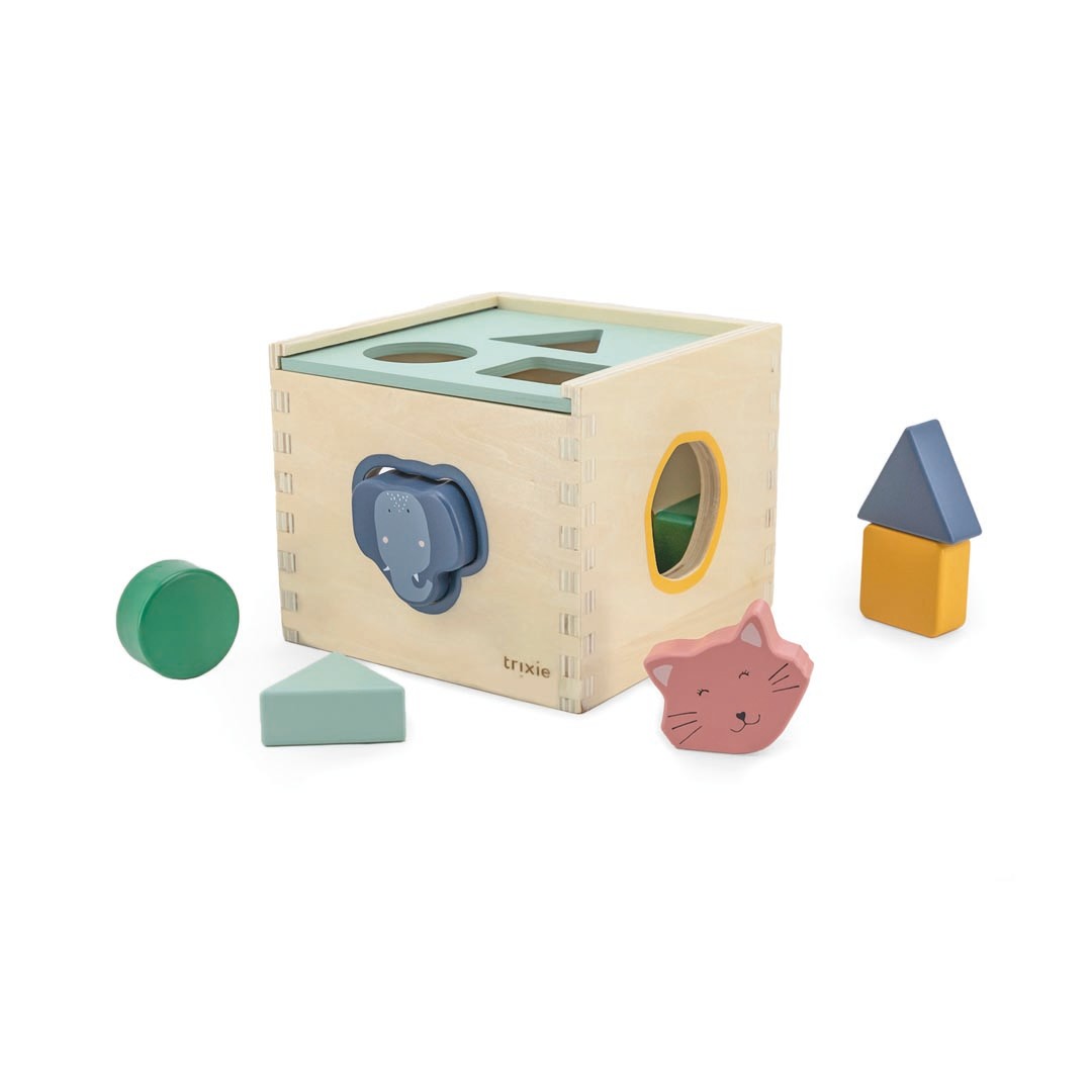 Trixie Baby puidust sorteerimiskast
