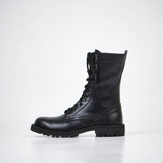 AIPI-2 Kästiö Boots